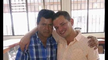 Papá de estilista cruelmente asesinado: “No mató solo a mi hijo, sino que a mi esposa también”