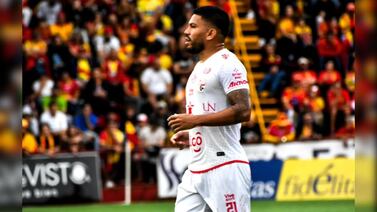 Juan Diego “Chino” Madrigal quedó fuera del Santos y contó las razones de su salida