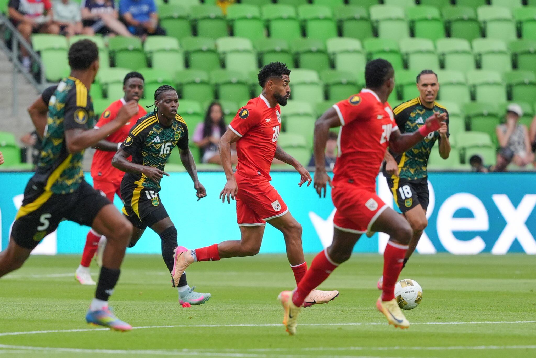 Panamá goleó a Jamaica 4-1, en el cierre del grupo C de la Copa Oro. Fotos tomadas de Fepafut.