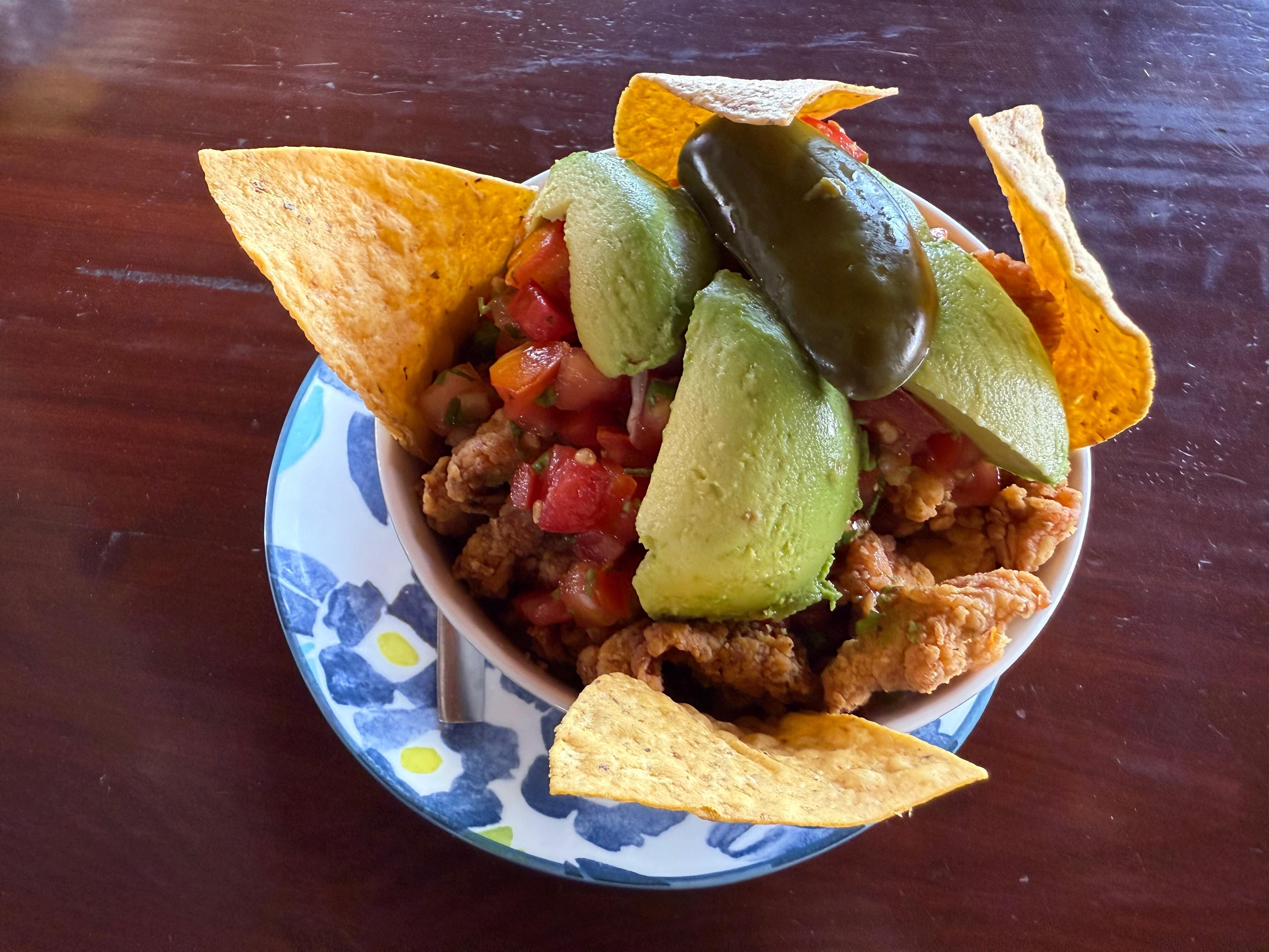 Nos dijeron que en el bar Las Vegas venden el mejor chifrijo y así nos fue.