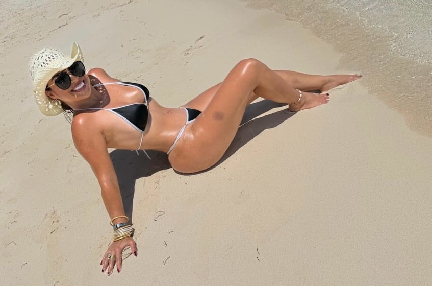 Natalia Romano, hermana de Choché Romano, luce una espectacular figura.