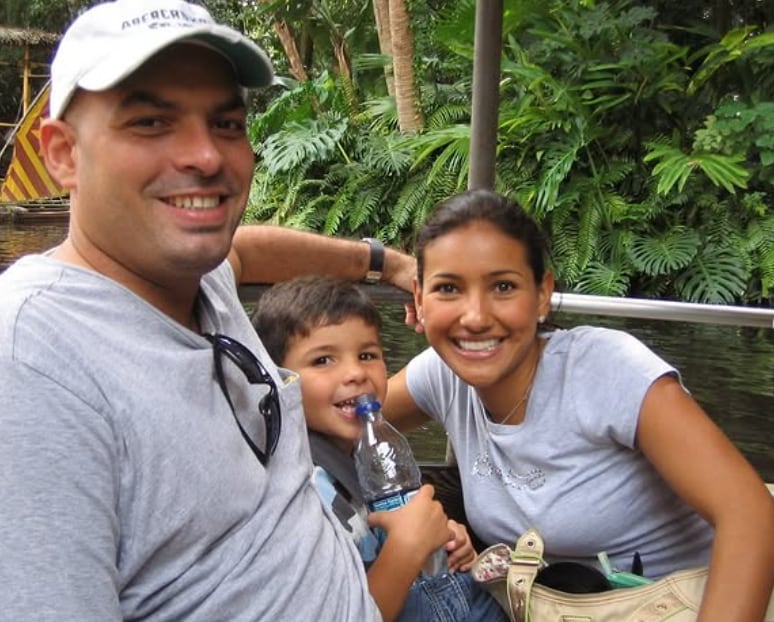 Daniel Drew Dobles y su fallecido padre Daniel Drew.