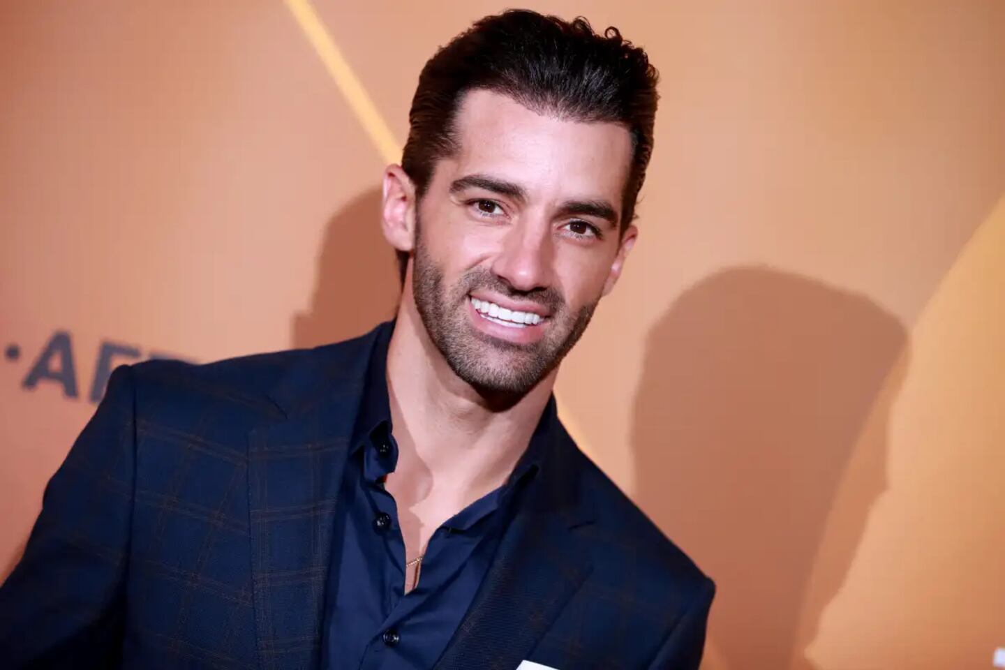 Toni Costa se unió a uno de los competidores de Mira quién baila para  organizar evento gratuito en La Sabana | La Teja