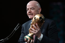 Diario francés muestra a presidente de la FIFA como un títere a horas del inicio de la Copa del Mundo