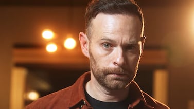 Actor Luis Ernesto Franco de “Falsa identidad” de Netflix confesó que sufrió terribles abusos