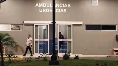 Niño quedó atrapado en la tubería de un jacuzzi y fue llevado en condición crítica al hospital