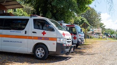 Mujer que se fugó de accidente en el que murieron dos motoclistas decidió entregarse
