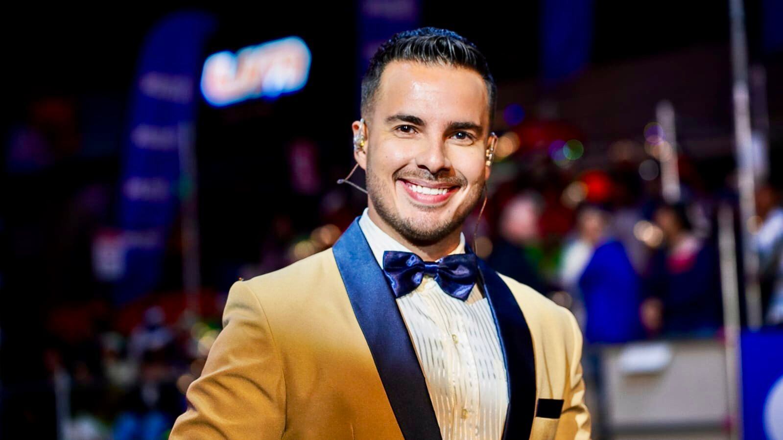 Julio Solís, el periodista del 8, prefiere un rincón natural en lugar de fiestas.