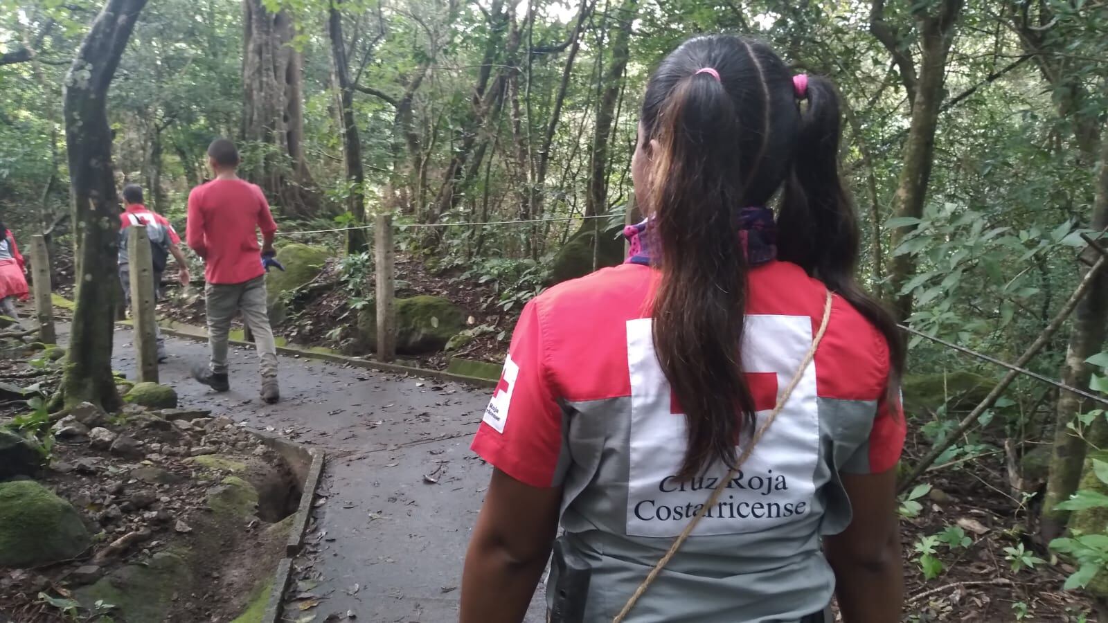La Cruz Roja inició con las labores de búsqueda la mañana de este miércoles. Foto Cruz Roja.