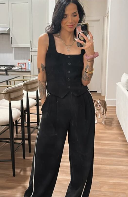 Nicole "Coco Roper, influencer costarricense radicada en Estados Unidos e hija de Lynda Díaz.