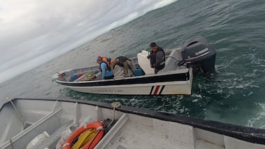 Así rescataron a pescadores que salieron de Limón y sufrieron problemas en aguas panameñas