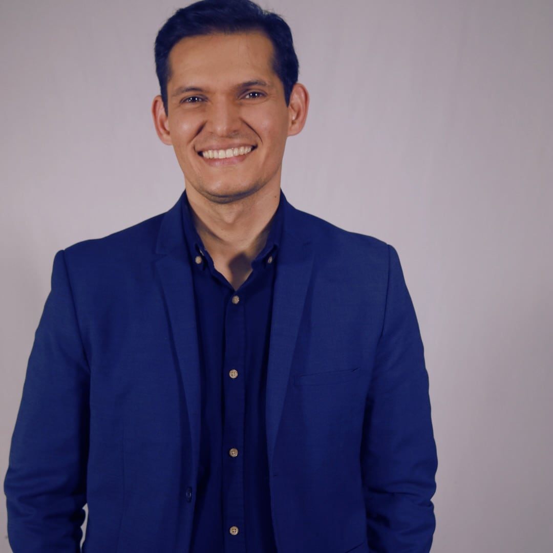 जोस पाब्लो अल्फारो, टिगो क्रीडा पत्रकार