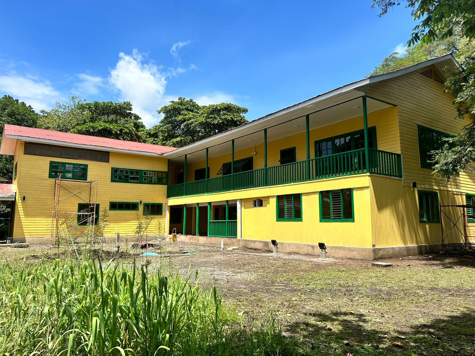 Kimberly Díaz Brenes es arquitecta del Instituto Costarricense del Deporte y la Recreación (ICODER), tiene 29 años y es oriunda de Cañas. Ella es la responsable de la renovación de la Casona Hacienda San Luis que data de 1951 y fue declarada de interés histórico Arquitectónico en 1994.