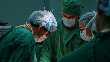 Nueva presidenta de la CCSS reveló lo difícil que ha sido conseguir nuevos médicos especialistas