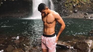 Daniel Chacón, exjugador de Alajuelense y Cartaginés, está derretido de amor y esta es la razón