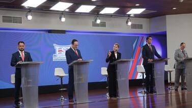 ¿Quién improvisó y quién se expresó mejor?: Debates del TSE son analizados por un experto