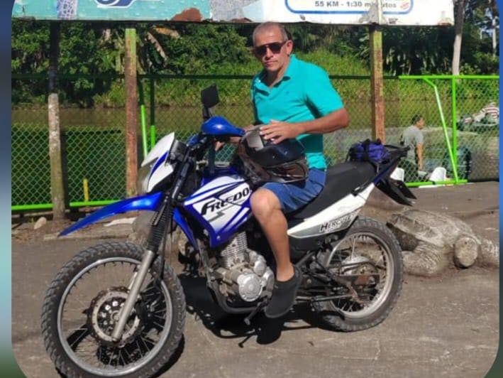 Martín Ureña, artista baleado en Siquirres. Foto Facebook.