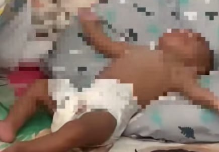 Indignante video de bebé de seis meses llevó a Fiscalía y PANI a intervenir de manera urgente en Nicoya. Foto: Captura de video