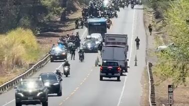 Reportan interminables filas de motociclistas en Orotina, ¿qué pasó?