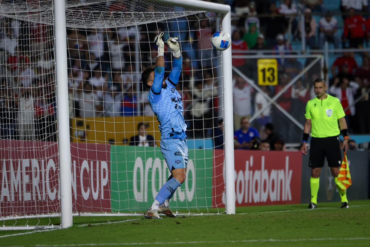 Alajuelense eliminó al Olimpia en las semifinales de la Copa Centroamericana.