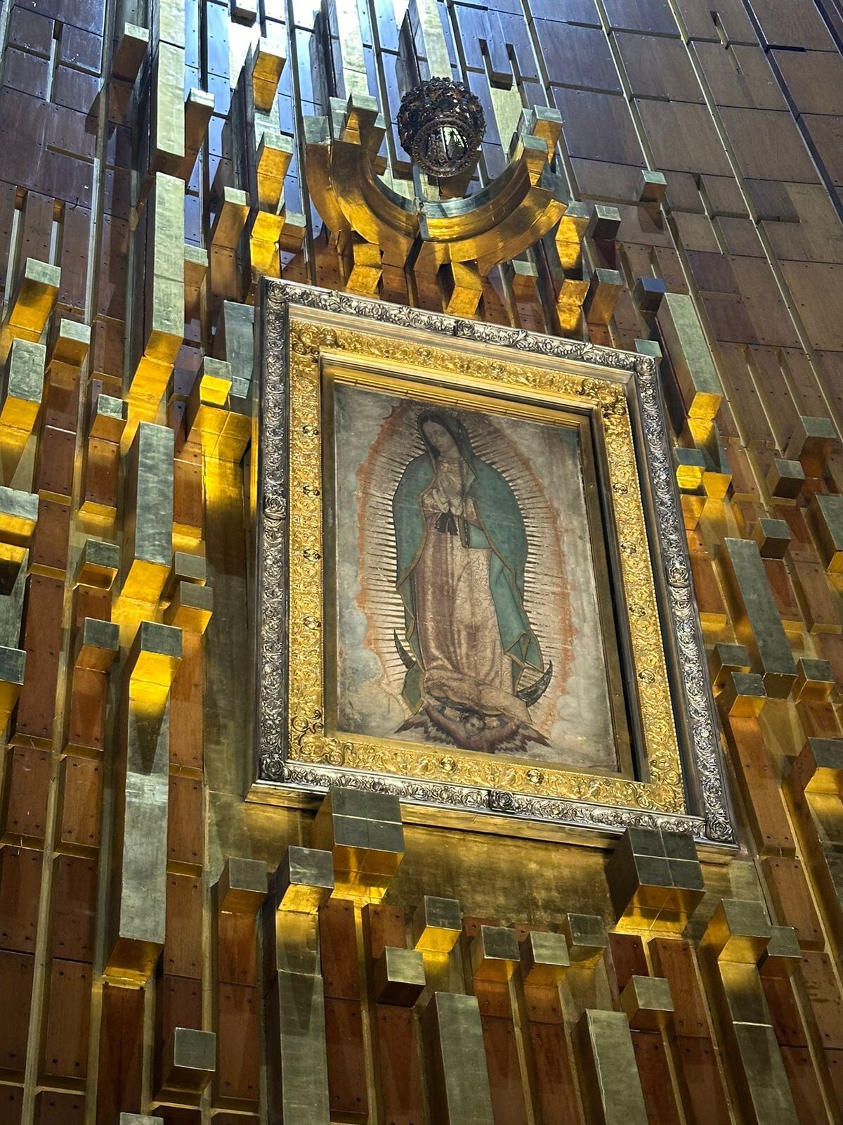 Esta es la aparición de la Virgen de Guadalupe, que tanto ha maravillado al mundo por su historia.