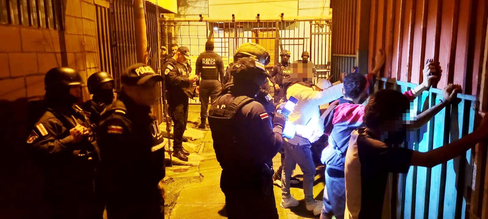 La Policía realizó varios operativos en Pavas el fin de semana para golpear a los grupos criminales