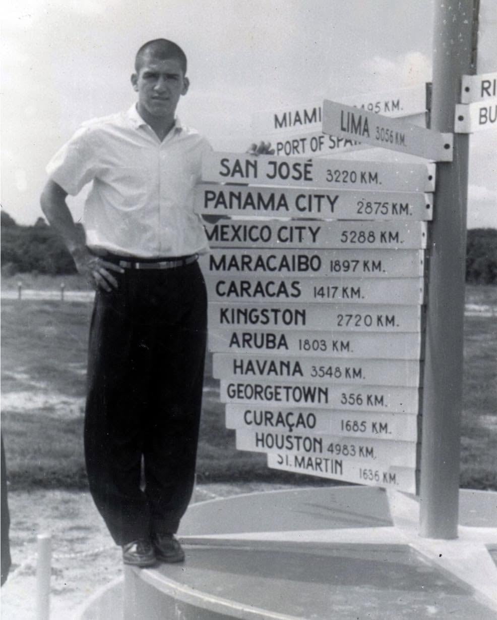 Guillermo "Tierra" Acuña.