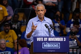 ¡Se le fue con todo! Obama critica el “caos y crueldad” de Trump en plena campaña política