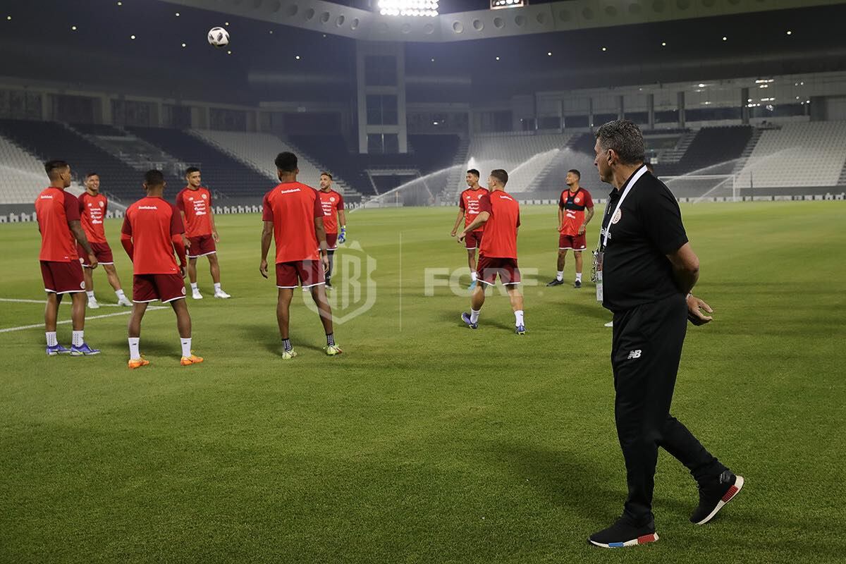 Entrenamiento de la selección nacional en Doha, Catar. Prensa Fedefútbol.