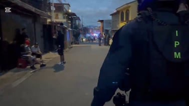 Operativo policial en La Carpio: más de 200 personas indagadas y varios detenidos