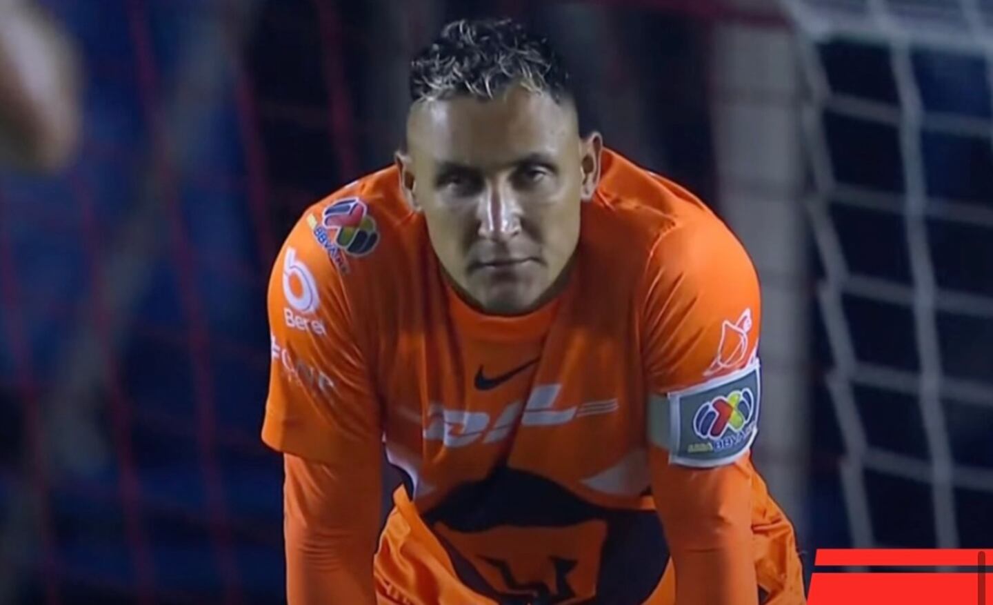 Aficionados de Pumas tuvieron un gesto inesperado con Keylor Navas tras  derrota ante Chivas | La Teja