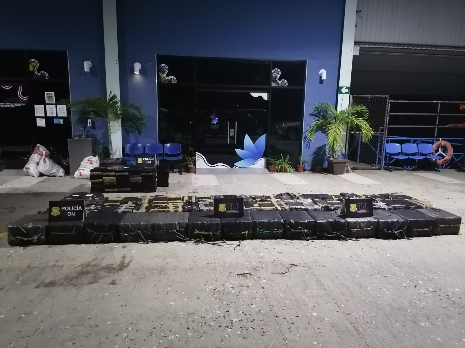 En el casco del barco había un compartimento donde ocultaban la droga, por eso fue difícil detectarla en la primer inspección. El Golondrina IV adquiría el diésel exonerado de impuestos. Foto: suministrada por Andrés Garita.