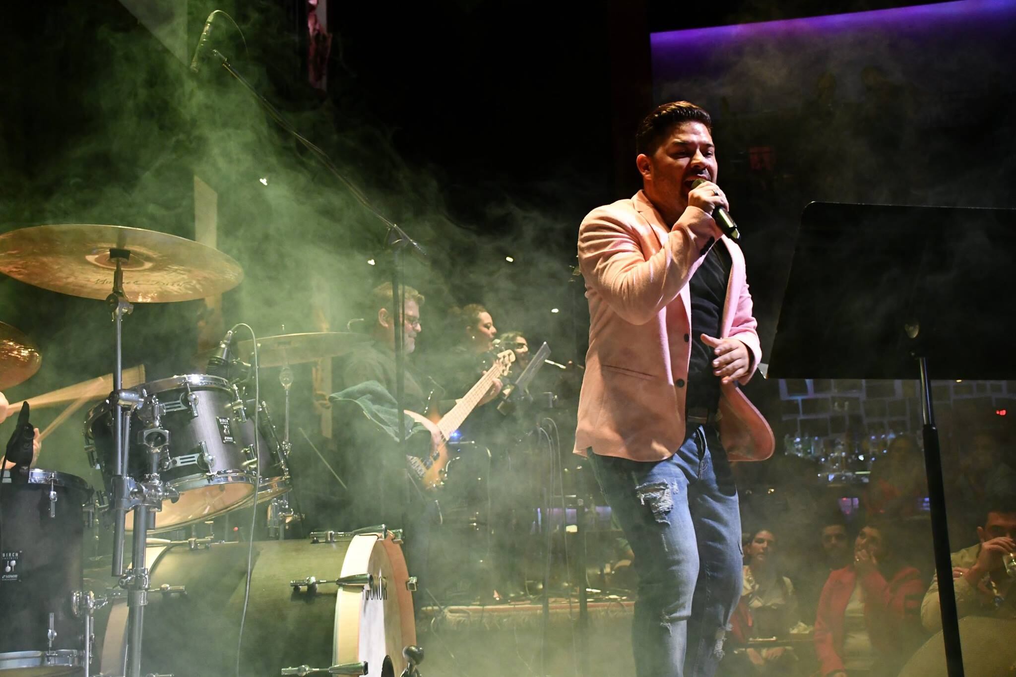 El cantautor católico costarricense, Álvaro Antonio Solano Monge, vecino de Gravilias de Desamparados, cantará en los jardines del Vaticano el próximo 26 de octubre.