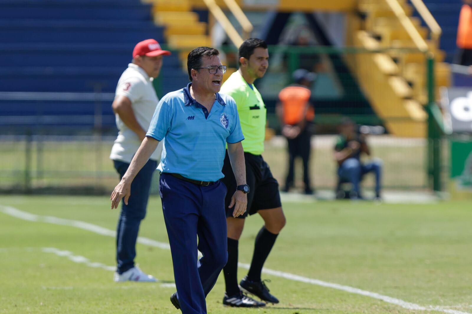 Mario García reconoce que deberá trabajar mucho por mejorar al Cartaginés.