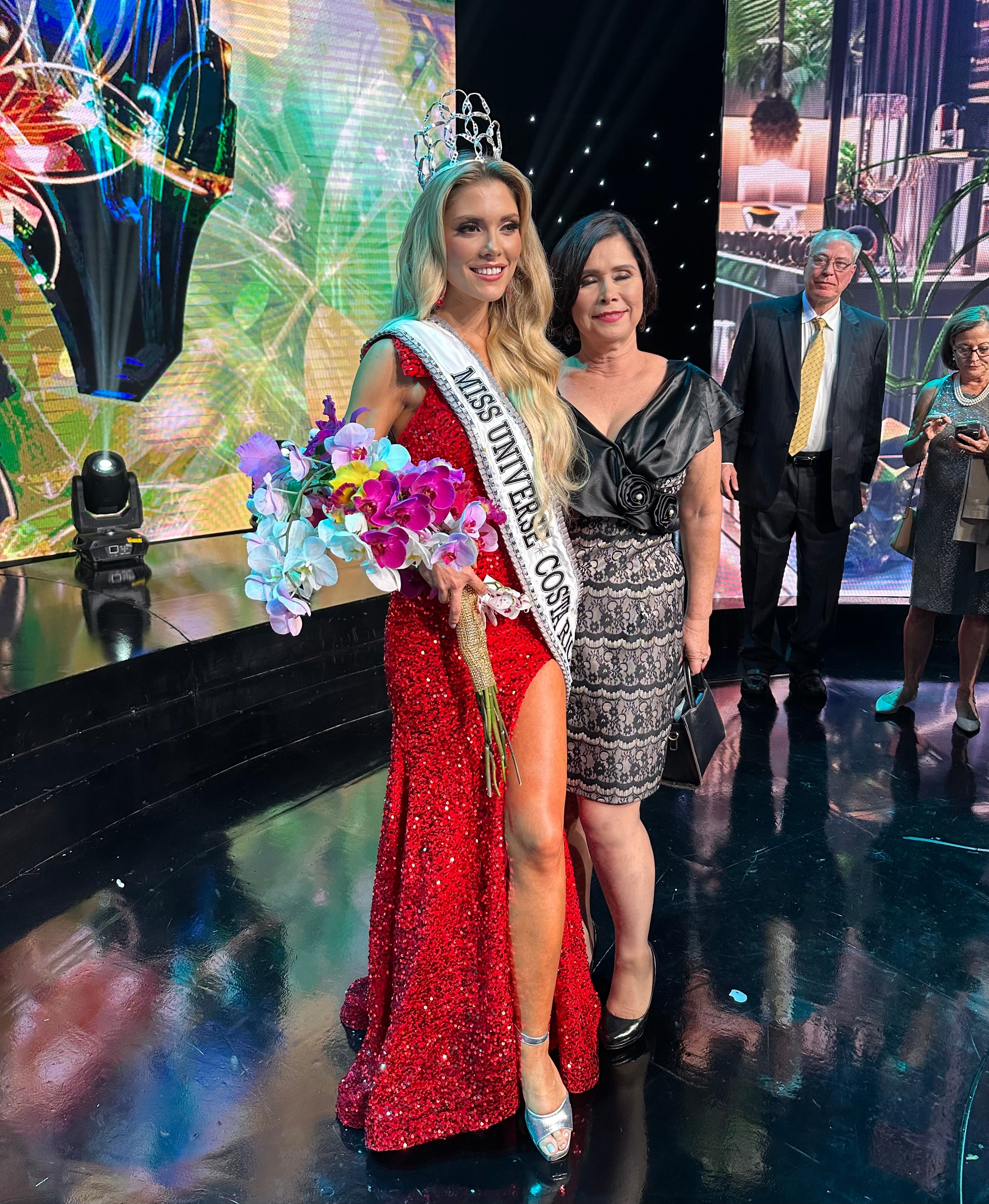 Miss Costa Rica 2023 y su mamita