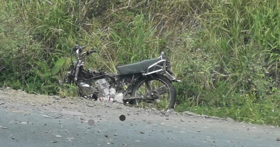 Pareja fallece en accidente de tránsito en Siquirres, Limón. Foto Reyner Montero.