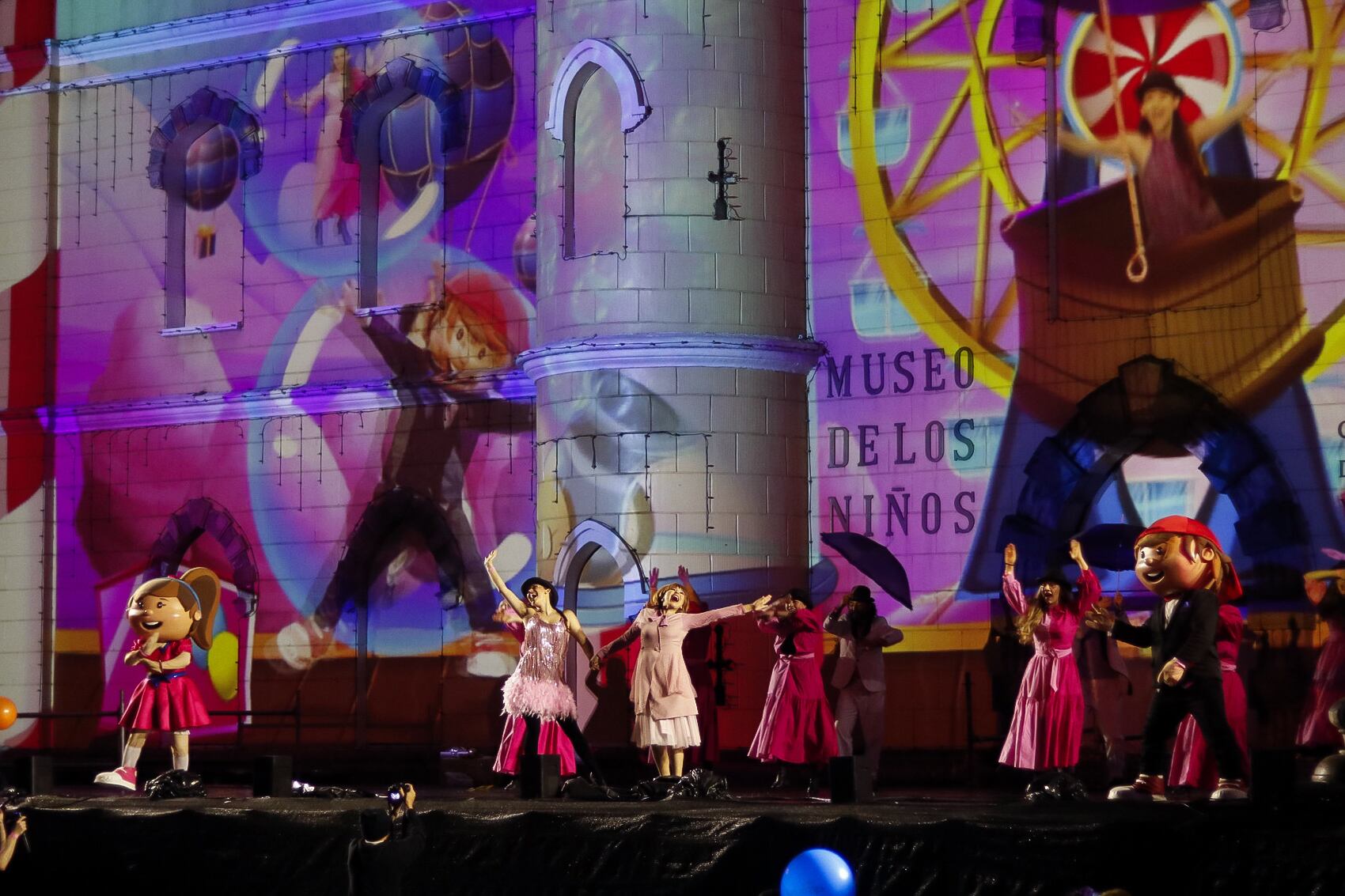 29/11/2024. Iluminación del Museo de los Niños. San José. Fotografía: Lilly Arce.