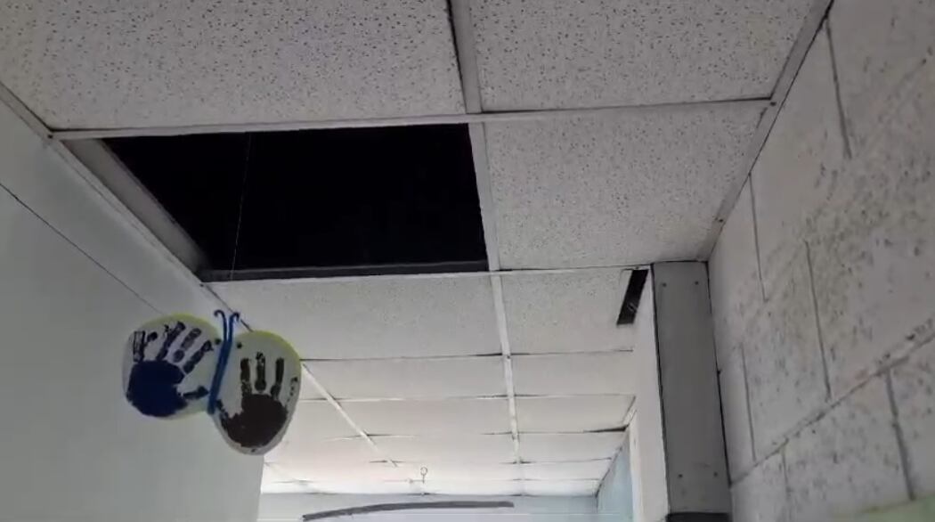 Los estudiantes de la escuela de enseñanza especial, Carlos Luis Masís Valle, localizada en La Chinchilla de Oreamuno, reciben clases en un lugar que lo que da es ganas de llorar.