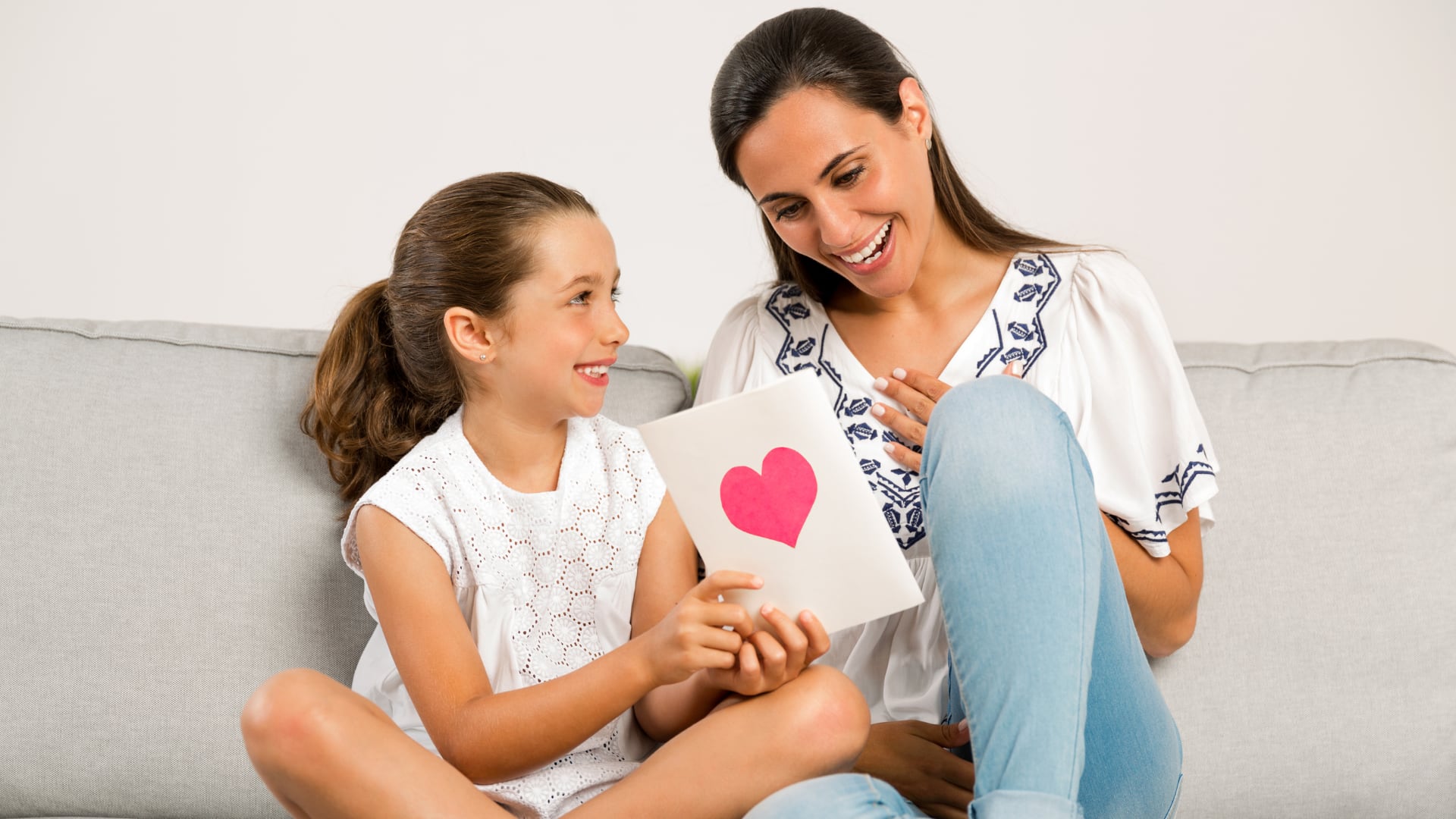 El Día de la Madre se celebra en Costa Rica el 15 de agosto por una ley firmada en 1932, distinta al resto de países