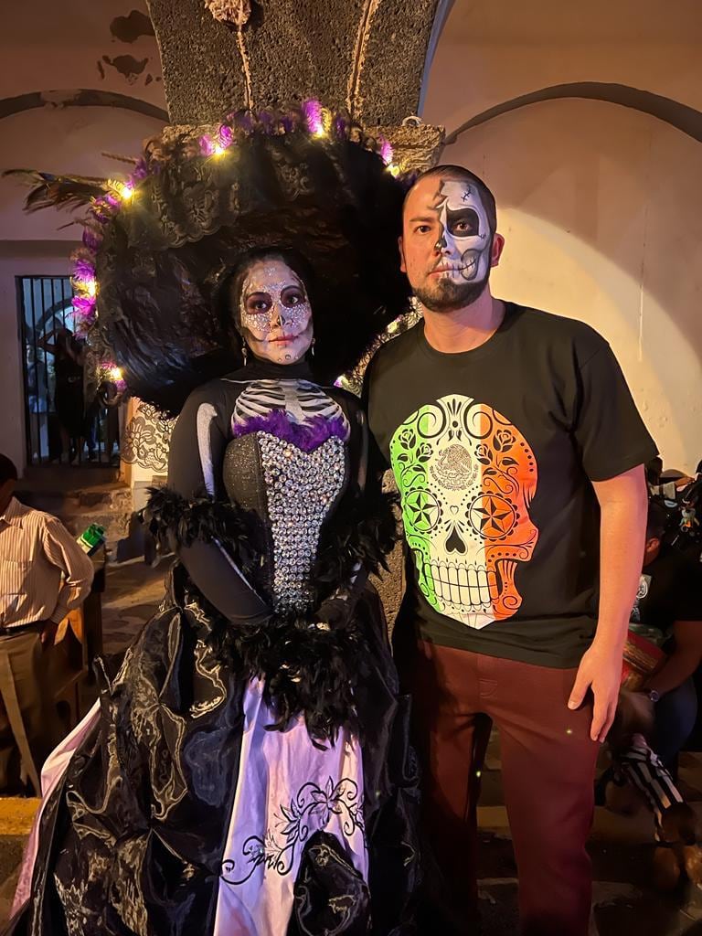 El Día de Muertos en México es una aventura inolvidable, disfrútela gratis gracias a La Teja. Como este mes cumplimos 18 años, estamos de fiesta desde ya y vamos a regalarle, a usted amigo lector, un viaje para dos personas a México.