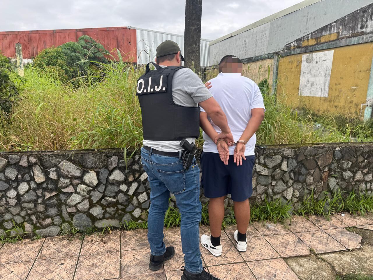 Un hombre de apellido Kindrud fue detenido por trata de personas con fines sexuales