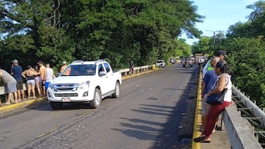 Esta fue la última foto que se tomó “Chucho”, minutos antes de morir atacado por cocodrilo