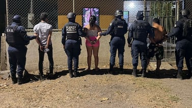 Revelan información sobre sospechosos de matar a papá y herir gravemente a su hijo de 4 años en Liberia