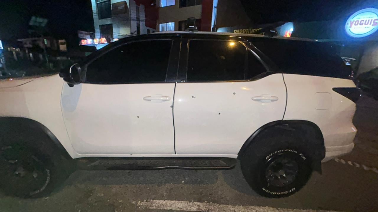 Carro de Alejandro Bran