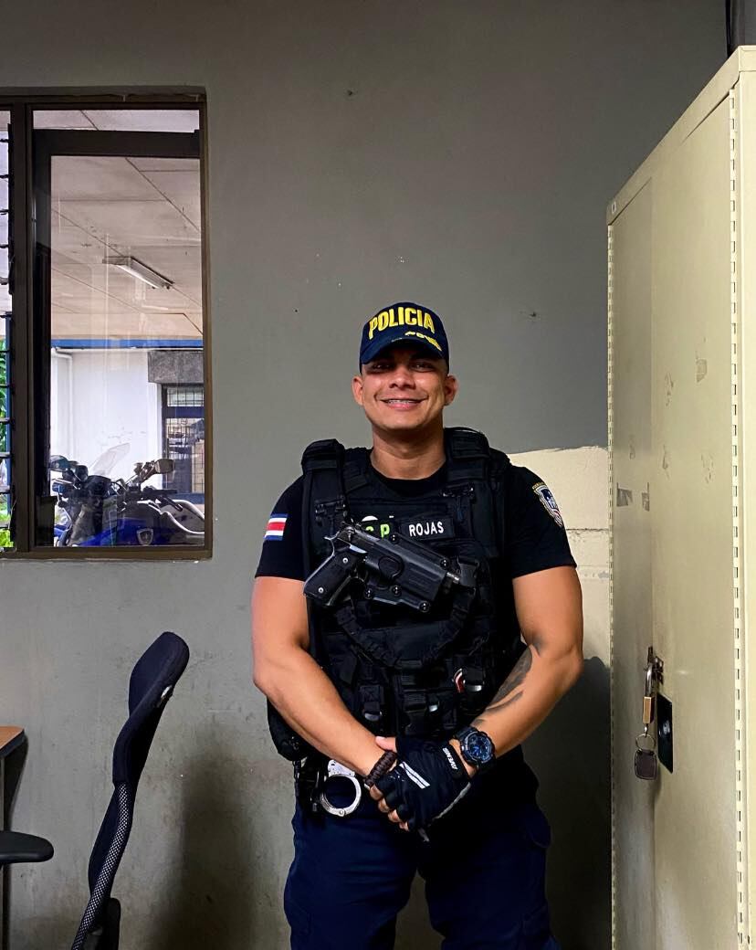 Jordy Rojas, policía asesinado este jueves en Limón. Foto Facebook.