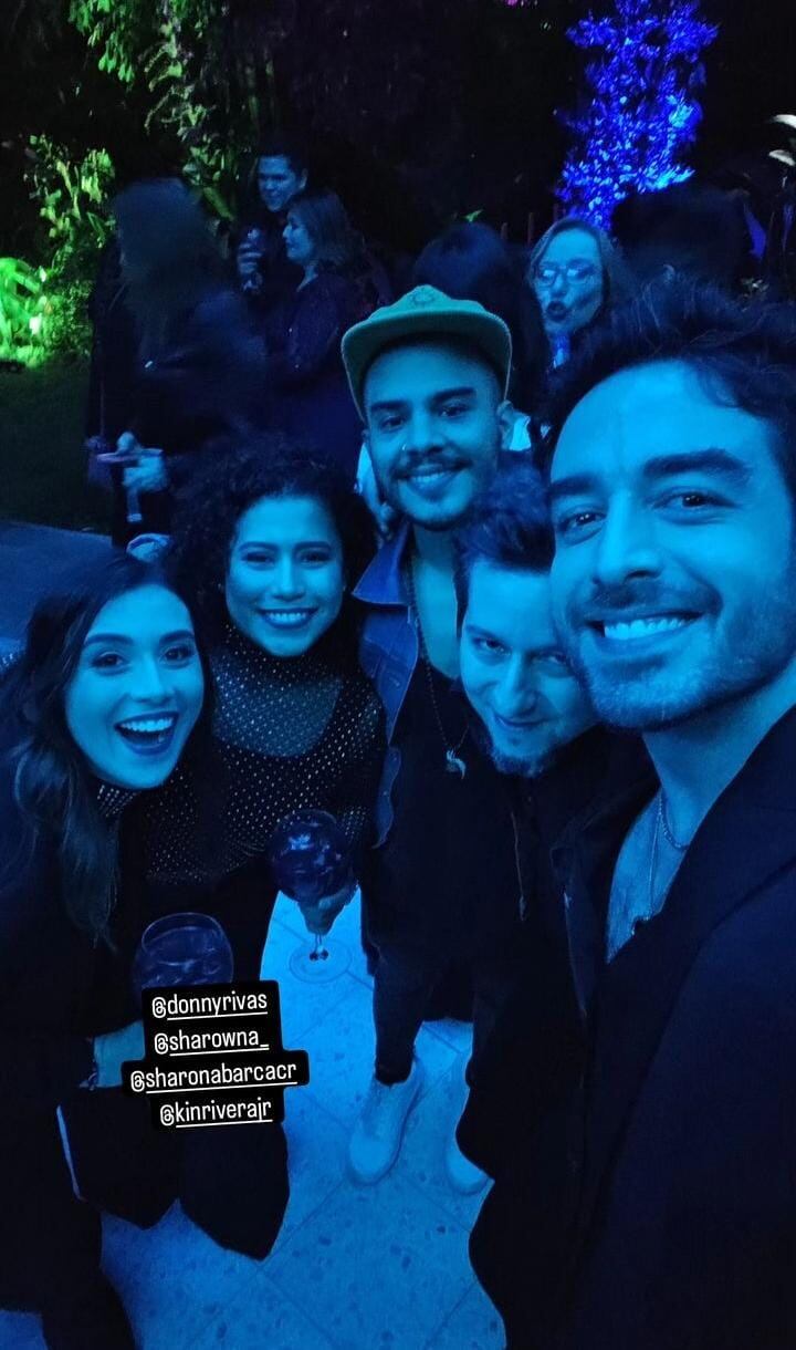 Tras final de Nace una estrella participantes, jueces, presentadores y equipo de producción se fueron de fiesta