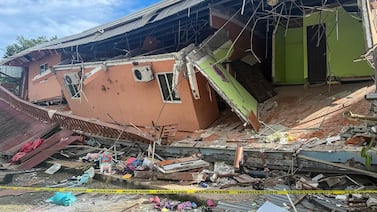 Panameños afectados por el terremoto temen regresar a sus casas por daños y réplicas