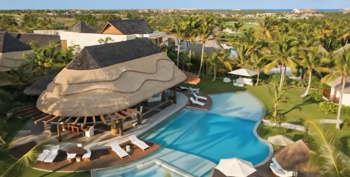 Christopher Araya, Araya Vlogs.