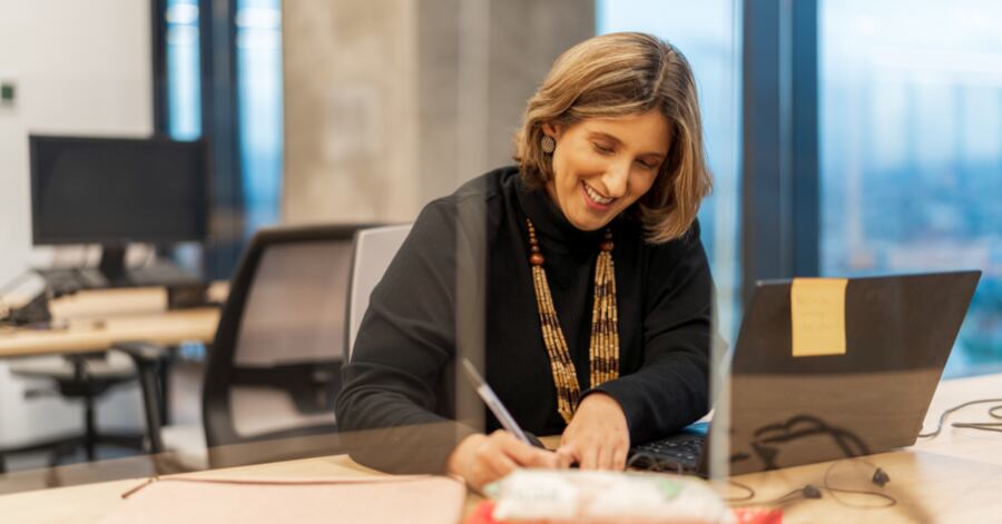 Mujeres en La Nube, cursos, Cinde, Crusa