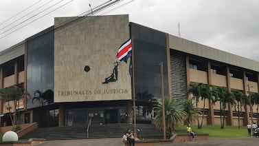 Juez investigado se encargó de consolar a hermana de “Diablo” el día que este fue detenido por el OIJ